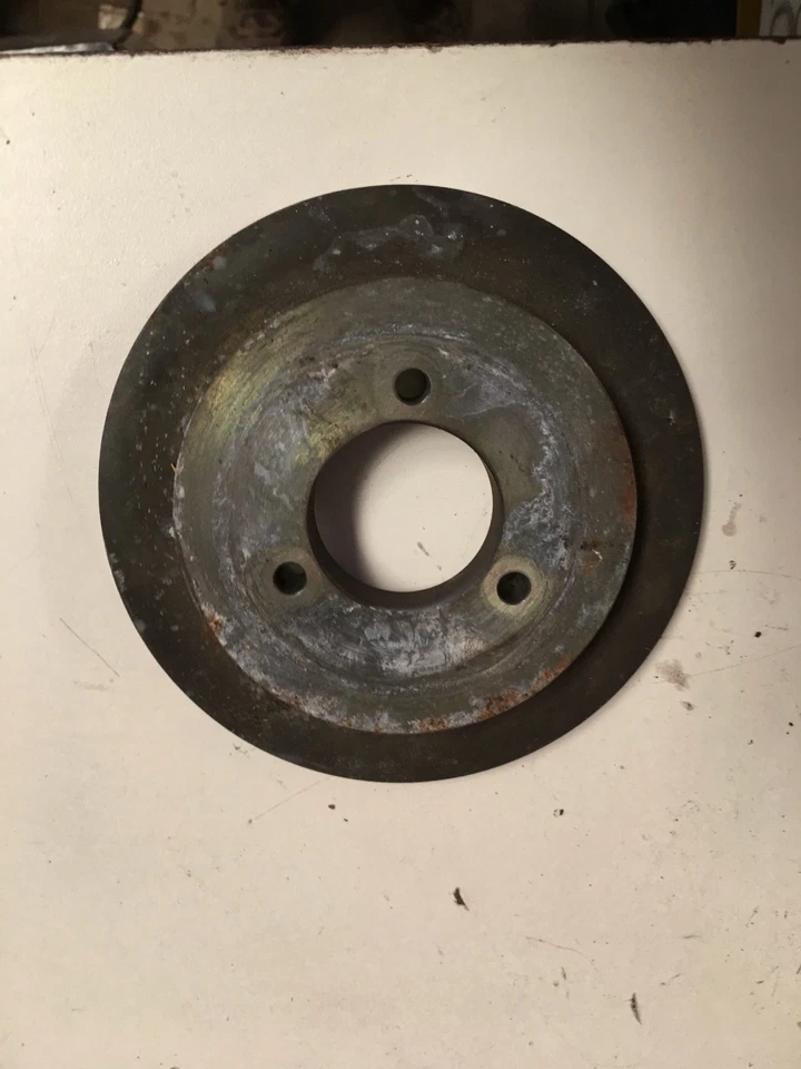 1996 POLARIS XLT SNOWMOBILE BELT FLANGE - Image 1 of 2