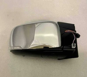 2011-2017 CARAVAN / T & C RH SIDE MIRROR CHROME BZ/EL/DF/SIG/EC 68029211AJ MOPAR - Picture 1 of 8