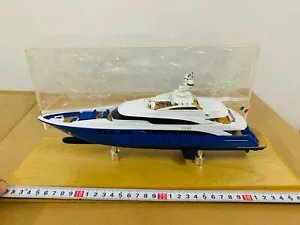 Modelo de barco yate artesanal 50M escala 1:50 modelo de resina, color azul - Imagen 1 de 9