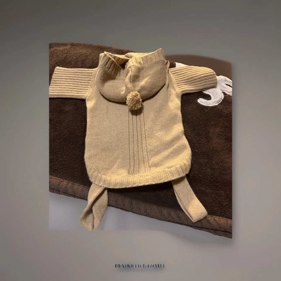 Suéter com capuz Piscotta Ny cashmere designer cachorro M G bege - Imagem 1 de 2