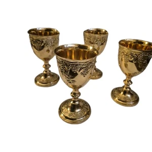 4 Vintage Holiday Imports Krone Gold Kelch Tasse geprägte Trauben Efeu Japan brandneu - Bild 1 von 11