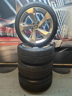 Bentley Bentayga Kompletträder Pirelli P Zero 285/40 ZR22 110Y (B-06/R-134) - Bild 1 von 4