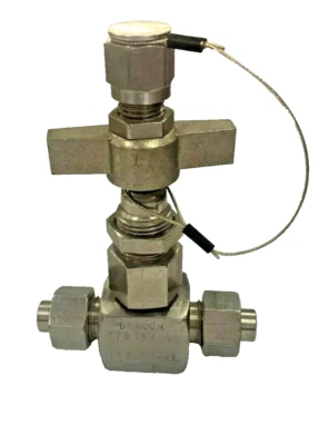 DRAGON VALVES  77835V34 Needle Valve 316 Stainless Steel 1/4"  SW 6000 psi - Image 1 of 4