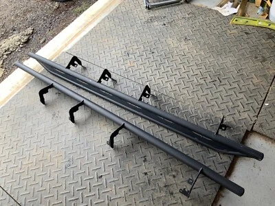 2020-2024 CHEVY COLORADO / GMC CANYON ROCK SLIDERS OEM - Изображение 1 из 4