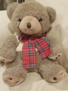 TEDDY BEAR TOMFOOLERY Prints On PAWS 33CM SEATED Vintage - Picture 1 of 17