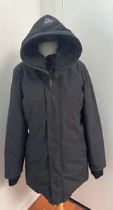 ARITZIA Golden by TNA The Haven Parka Altitude Series Warmest Parka Black Medium - Picture 1 of 16