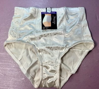 Mujer Bragas, Briefs "Eva Cervantes" Talla L. Beige Suave Brillante Satén con Decoración Foto 1 de 4