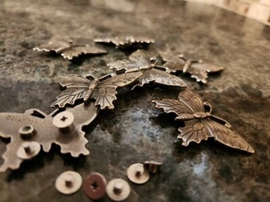 11 Craft Metal Butterflies. Screw in brackets. Belts, Belts, purse Deco Etc - Picture 1 of 3