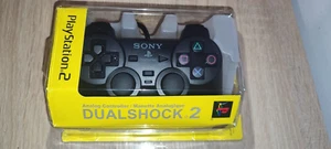 JOYSTICK CONTROLLER PAD GAMEPAD COMPATIBILE PER SONY PLAYSTATION 2 PS2 NUOVO - Foto 1 di 5