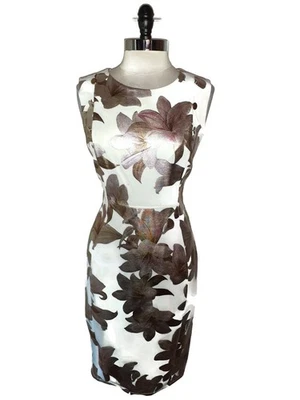 Vestido Vaina EN FOCUS STUDIO Talla 10 Marfil Dorado Rosa Floral Brillante Sin Mangas Foto 1 de 4