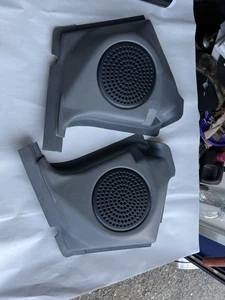 Ford Escort Mk4 Xr3i Cabriolet Genuine Speaker Cover - Picture 1 of 7