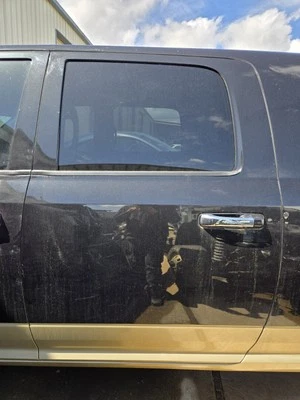 RAM 2500 3500 2010-2018 puerta trasera izquierda longhorn negro y dorado de fábrica Foto 1 de 4