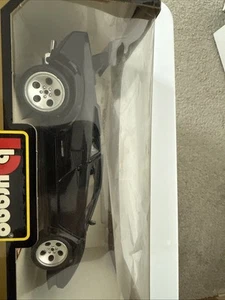 Burago Black 1988 Lamborghini Countach Diecast Vintage 1991 Replica Model 1:18 - Picture 1 of 3