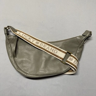 Bolso de mano bandolera gris Lucky Brand Tyra de cuero en relieve Foto 1 de 4