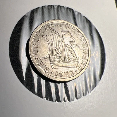 1973 Portugal 2 1/2 Escudos X662 - Image 1 of 2