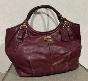 Coach echt Handtasche Madison Leder Maggie Beuteltasche Schultertasche burgunderrot Medium - Bild 1 von 20