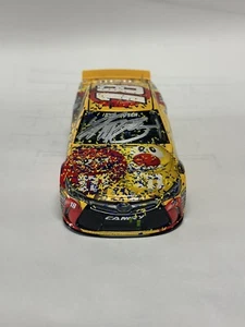 *AUTOGRAPHED* RARE 2016 KYLE BUSCH M&M's RED NOSE DAY KANSAS WIN RACED VERSION - Picture 1 of 6