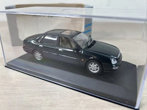 FORD SCORPIO SALOON 1995 Minichamps 1/43 British Racing Green. Stored In Box - Picture 1 of 6