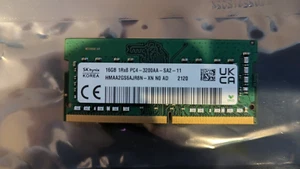 SK Hynix 16GB 1Rx8 3200 MHz DDR4 SODIMM Laptop RAM PC4 HMAA2GS6AJR8N - Picture 1 of 1