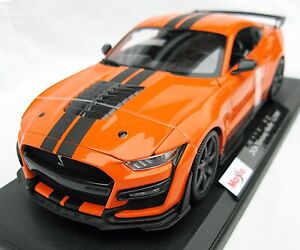 Maisto 1:18 Scale 2020 Ford Mustang Shelby Cobra GT500 Die Cast Model in Orange.