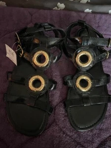 MONTEGO BAY CLUB WOMENS BLACK SANDALS SIZE 7 NEW - Picture 1 of 2