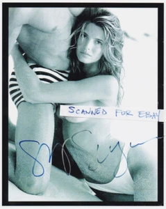 STEPHANIE SEYMOUR firmato a mano NO TOP YOUNG SEXY 8x10 CLOSEUP SPIAGGIA coa vita - Foto 1 di 1