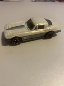Redline 1964 Matchbox Corvette Pearl White/ Silver - Picture 1 of 4