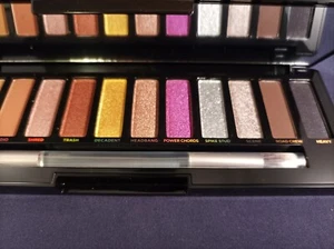 Urban Decay Naked Metal Mania Lidschatten-Palette - neu & versiegelt - Bild 1 von 6