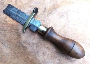 Juego de sierra vintage con guía de latón - a menudo falta - Imagen 1 de 4