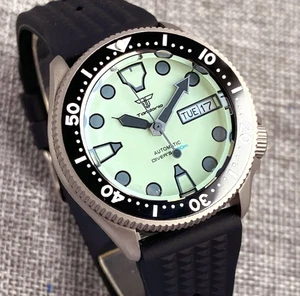 one watch - Picture 1 of 2