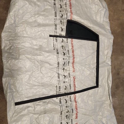 Buick Enclave 2008-2017 lado del pasajero derecho puerta trasera ventana vela vidrio OEM Foto 1 de 4