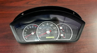 04 Mitsubishi Endeavor velocímetro painel de instrumentos milhas 2110,14 - Imagem 1 de 4
