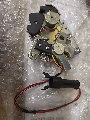 Mecanismo de bloqueo de cierre de maletero deportivo Jaguar Xjs 1975-1996 Foto 1 de 4