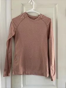 FIGS Seamless Shirt Womens Small Pink Long Sleeve Performance Crew Neck - Picture 1 of 12