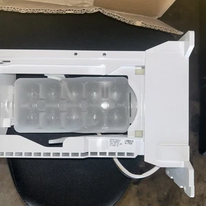 Máquina de hielo refrigerador Bosch original OEM 00744441 9000748237 EG-320007 - Imagen 1 de 6
