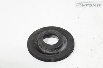 2015-24 AUDI A3 QUATTRO ISOLADOR DE ASSENTO SUPERIOR DE MOLA HELICOIDAL TRASEIRA DIREITA OU ESQUERDA FABRICANTE DE EQUIPAMENTO ORIGINAL - Imagem 1 de 4