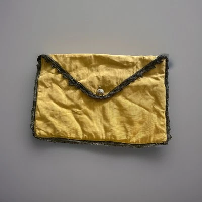 Vintage 1920s Silk Mix Clutch Bag In Mustard Colour  - Image 1 of 4