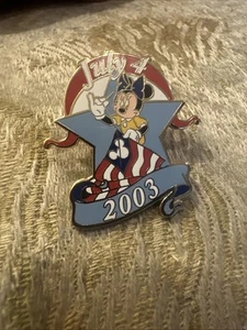 DISNEYLAND MINNIE MOUSE 4TH OF JULY 2003 CAST EXCLUSIVE PIN - Picture 1 of 2