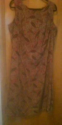 Vestido Danny&Nicole Rojo Estampado Paisley Talla 18 Foto 1 de 4