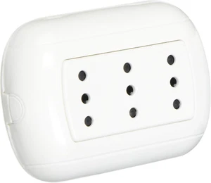 Kit Oval - Presa Triplex 2P+T 10A Bianca - Foto 1 di 12