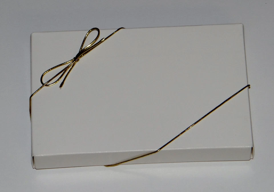 CANDY MOLDS N MORE Gold Stretch Loops 8" 10" 19" for 1 lb. & 1/2 lb. Candy & Jewelry Gift Boxes