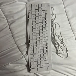 HP USB Multi Media White Slim Wired Keyboard SK-2028 - Picture 1 of 7