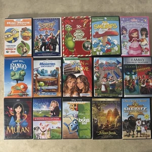 Lot of 15 Kids DVDs Grinch Rango Smurfs Monsters Univ Mulan Bug’s Life - Foto 1 di 2