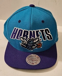 Charlotte Hornets Mitchell & Ness Snapback Hat Cap Hardwood Classics Purple/Teal - Picture 1 of 13