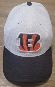 Cincinnati Bengals Hat New Era 39Thirty Flexible Fit Size M/L Black & White NFL  - Picture 1 of 6