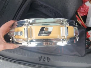 Ludwig Rocker Elite black and white logo Piccolo Snare drum maple natural 13” - Picture 1 of 4