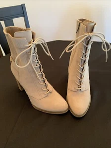 Michael Kors Camel Suede Lace-Up Calf Boots W/ Block Heels, Size 9 1/2 US - Picture 1 of 7