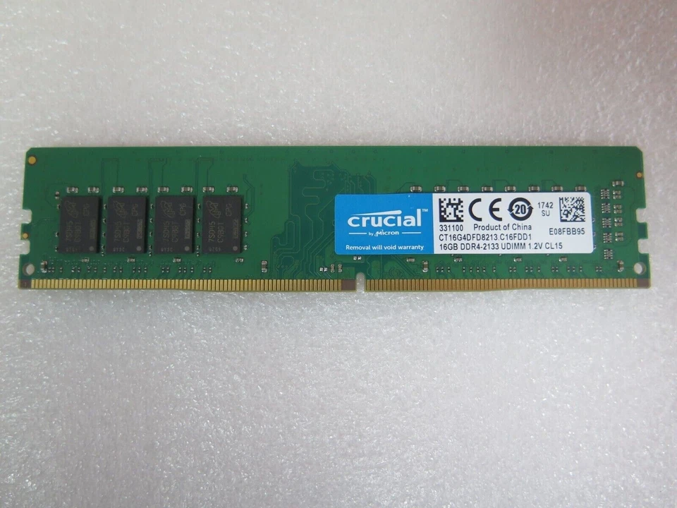 Crucial 16GB DDR4 PC4-17000 2133MHz CT16G4DFD8213 UDIMM Desktop Memory - Image 1 of 1