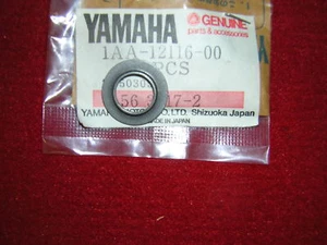 Yamaha FZ750 / FZR1000 Valve Spring Seat / Retainer. Genuine Yamaha. New B25B - Picture 1 of 1
