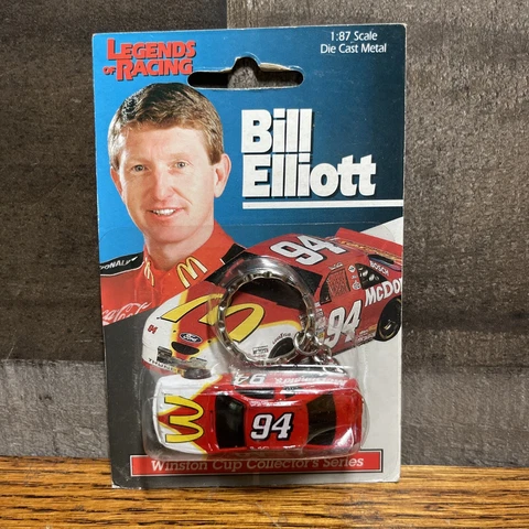 NOS/RARE BILL ELLIOTT MODEL CARS #11 BUDWEISER MODEL CAR KEYCHAIN Cover